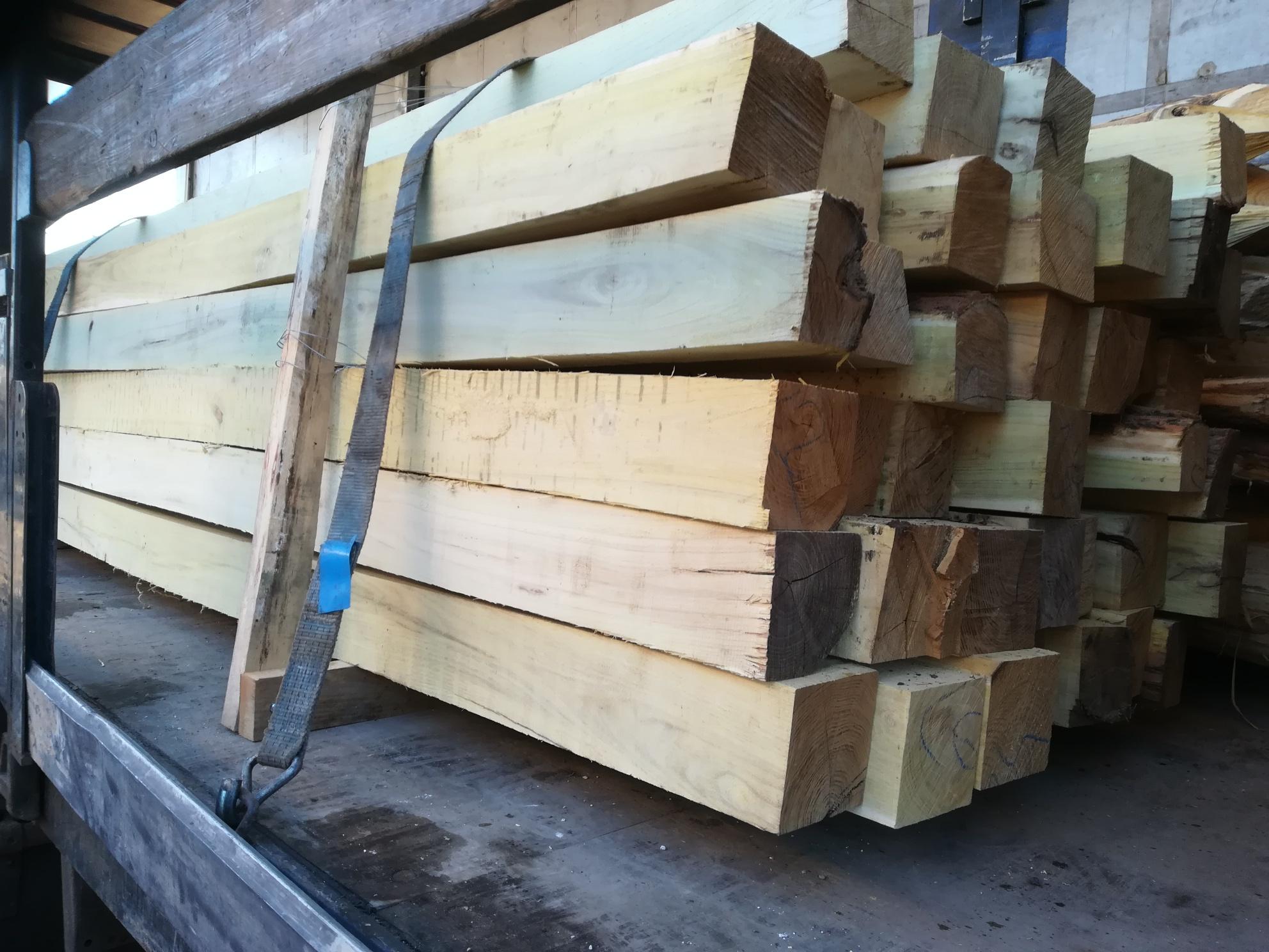 Kanthölzer (gesägt)