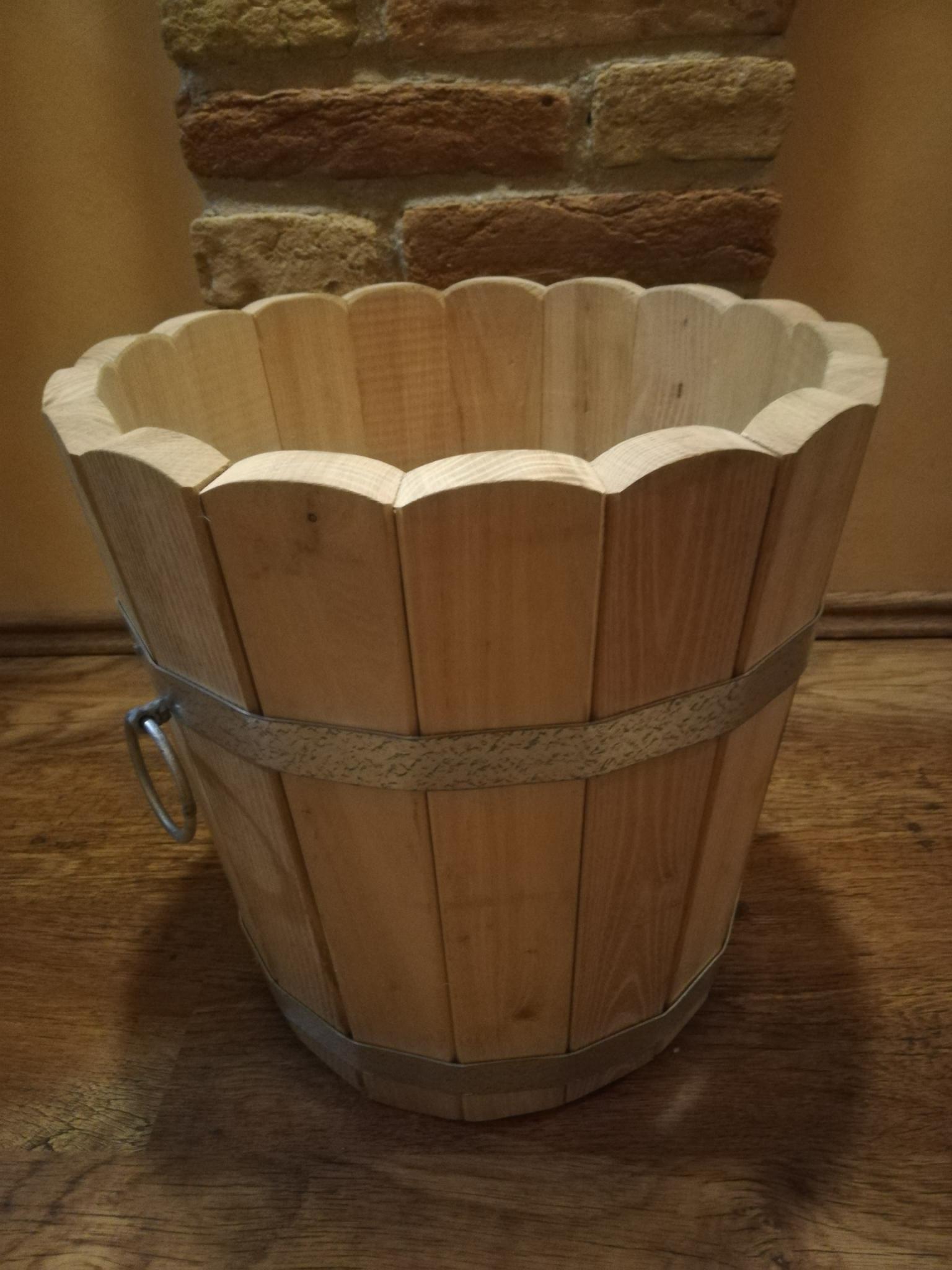 Sonstige Produkte aus Akazienholz